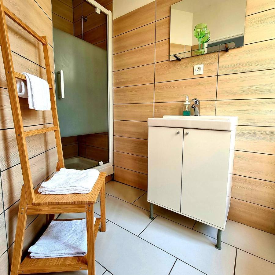 Le Terminus Hotell LʼArbresle Eksteriør bilde